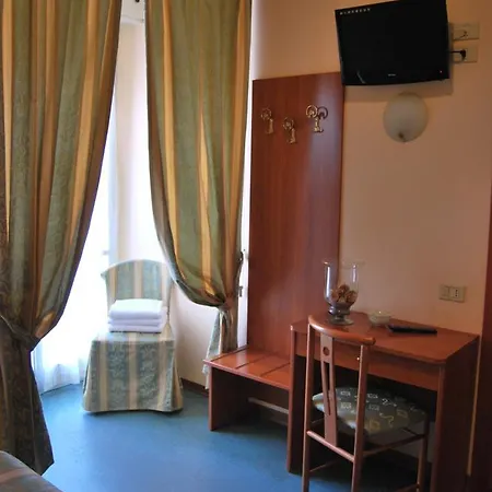 Acerboli Hotel