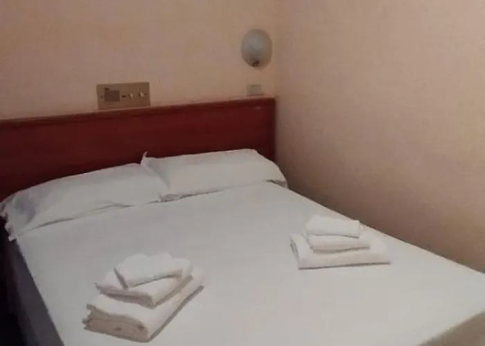 Hotell Acerboli 3*